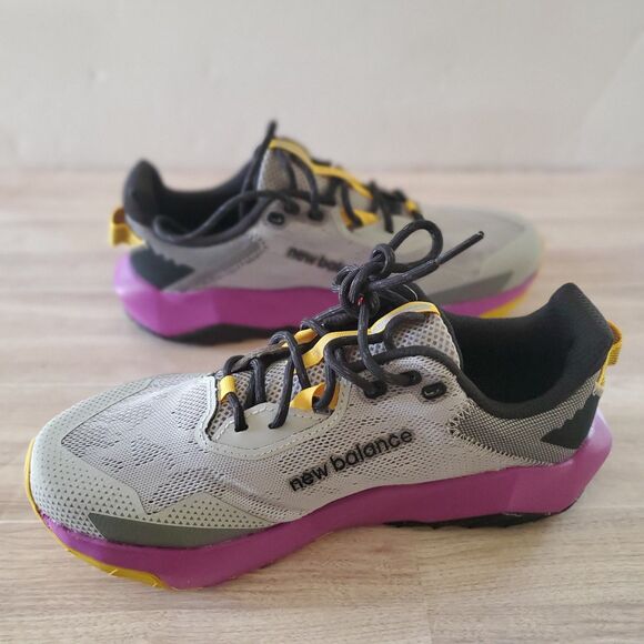 New Balance DynaSoft Nitrel v6 Women 8.5 D Trail Run Hike WTNTRLY6 NWB - Picture 4 of 12